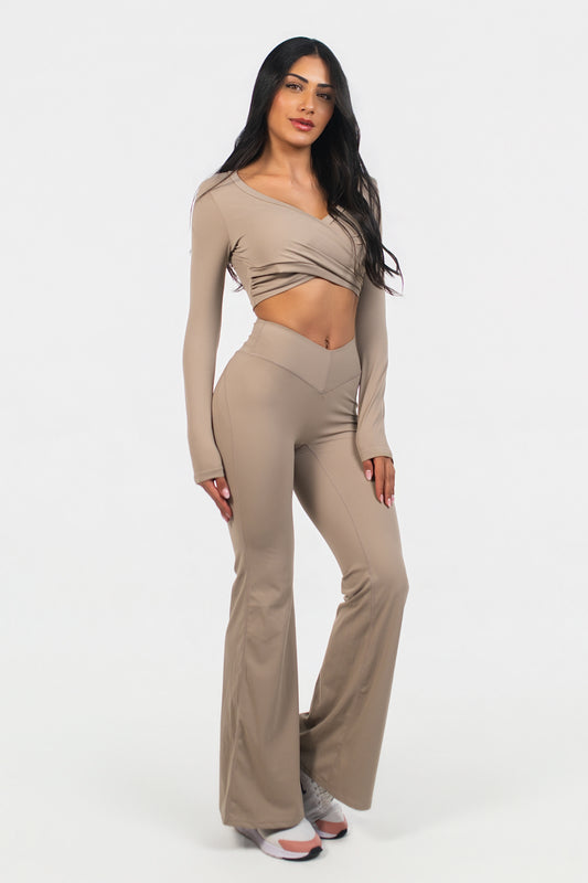 Set Core - Beige (Top + Pantalón)