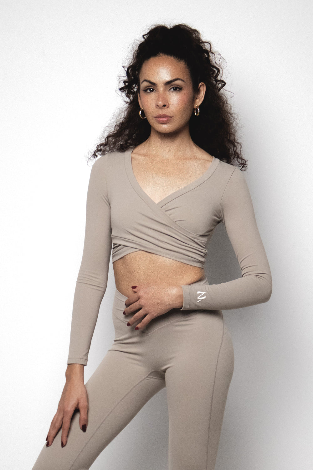 Set Core Beige (Top + Pantalón)