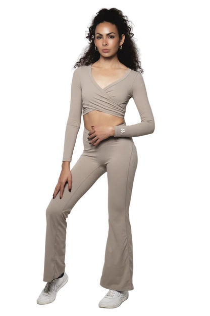 Set Core - Beige (Top + Pantalón)