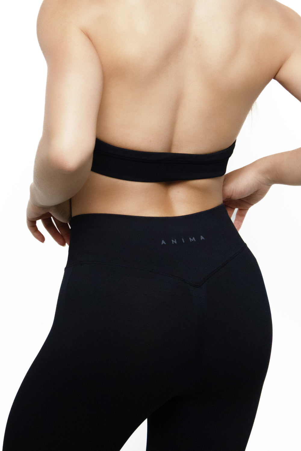 Set Motion Negro (Top + Mangas + Legging)